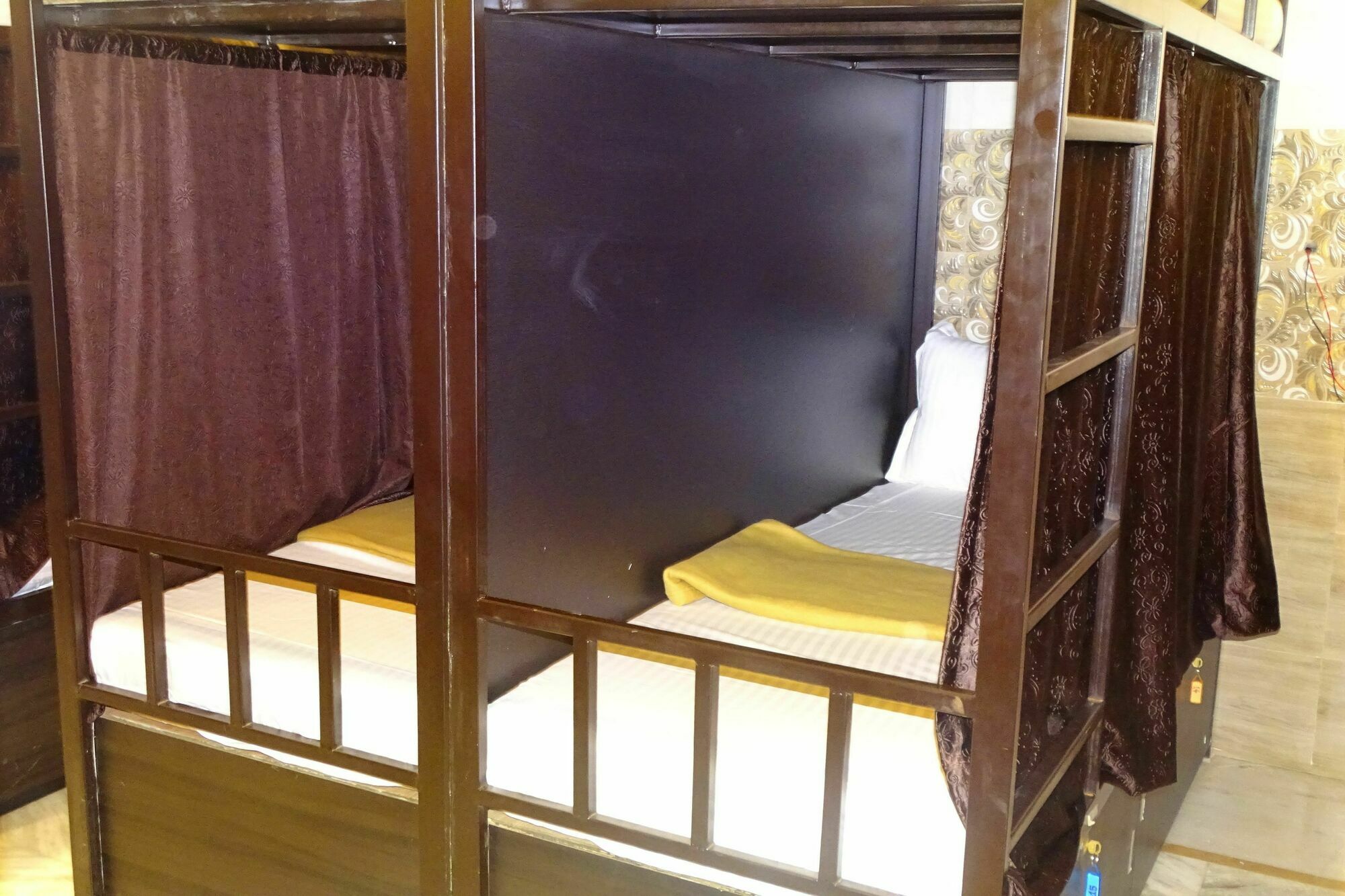 호텔 선샤인 에어포트 뭄바이 외부 사진